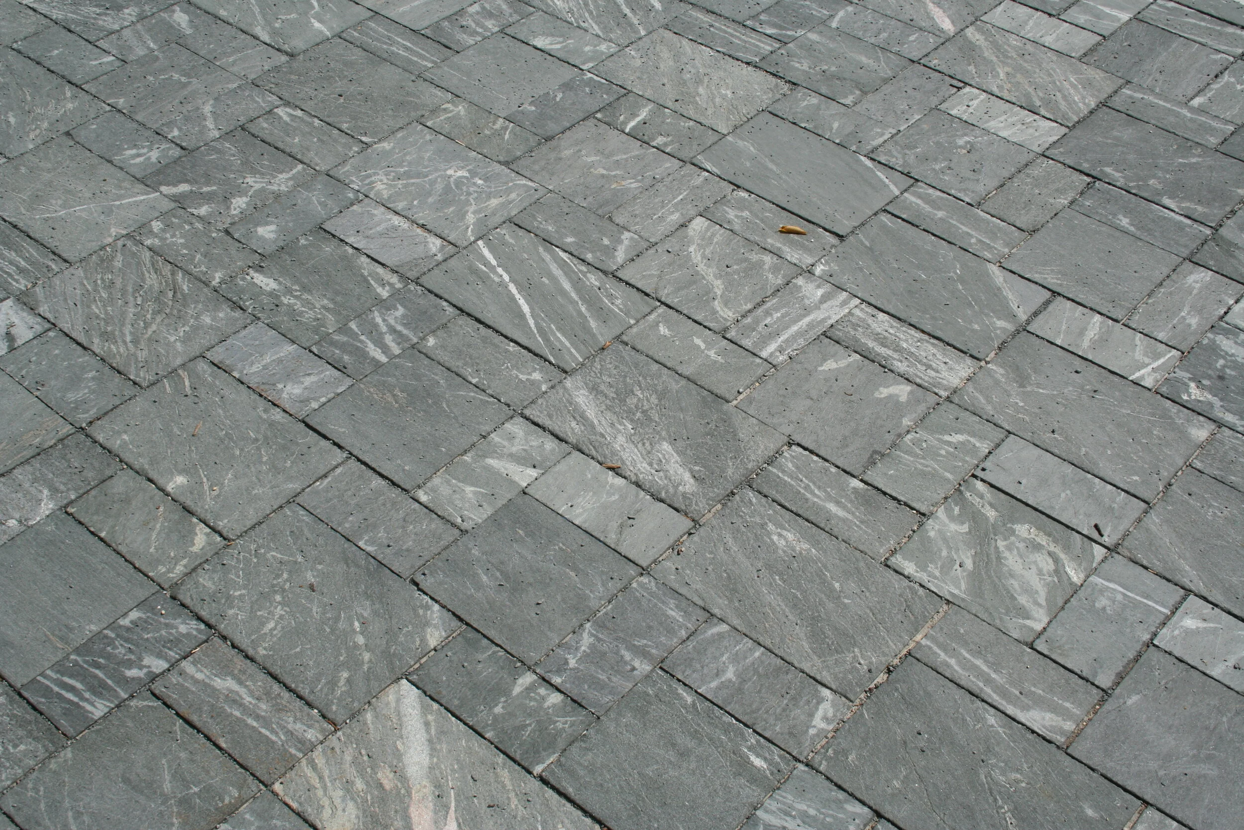 Aqua Grantique™ Shot-Blast Pavers — Krukowski Stone